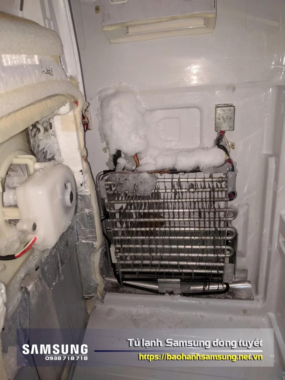 Tủ lạnh Samsung bị đóng tuyết